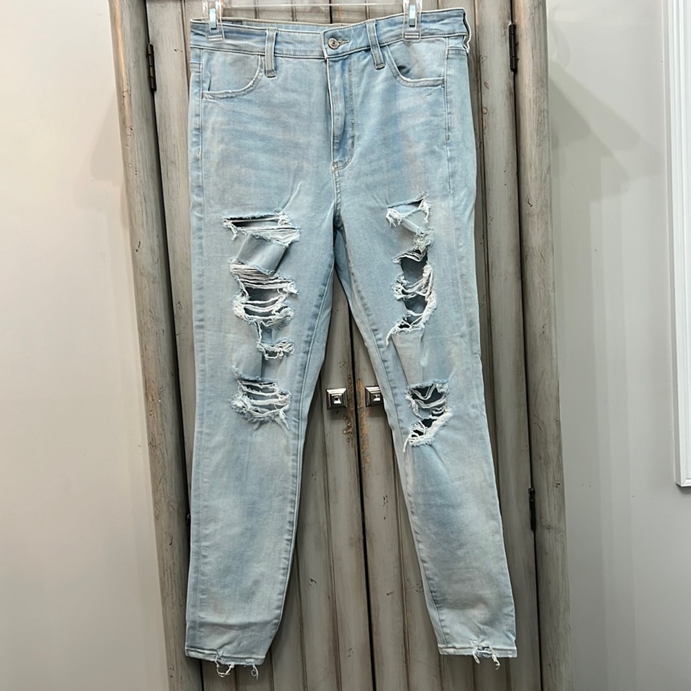 American Eagle Next Level Stretch Distressed Jean